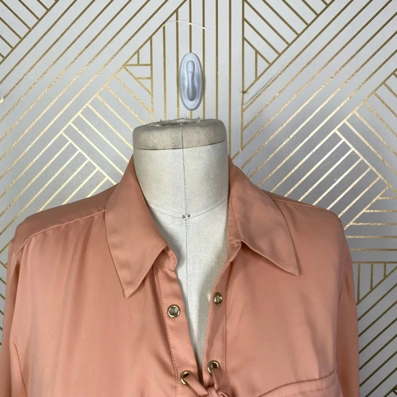 L’ACADEMIE Camel Safari Lace-Up‎ Long Sleeve Blouse - Picture 3 of 11